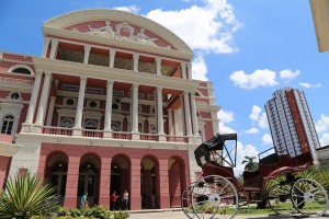 Teatro Amazonas é a única atração de Manaus que abre na terça de Carnaval