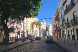Recife, a ‘Veneza brasileira’, tem riqueza cultural e belas praias