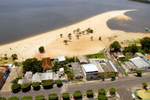 Maués, a energia do guaraná e as belas praias do “Caribe Amazonense”