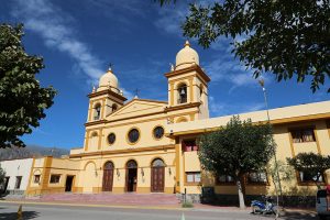 Argentina: Conheça Cafayate e o mundo dos vinhos de altitude