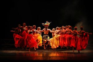 Balé Folclórico do Amazonas estreia novo espetáculo no Teatro Amazonas