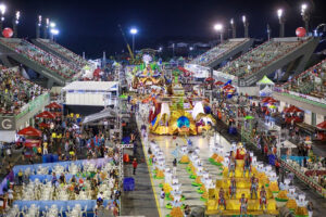 Carnaval 2024: desfile das escolas de samba começa nesta quinta, no Sambódromo