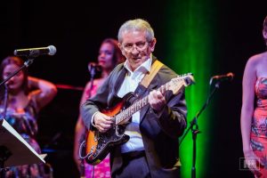 Espetáculo celebra história do maestro e compositor Adelson Santos no Teatro Amazonas